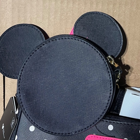 Disney's Minnie Mouse Crossbody Bag With Detachable Coin Pouch - Picture 4 of 8